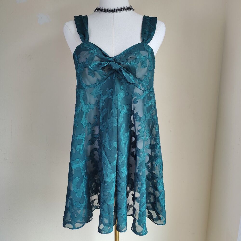 VTG Victoria's Secret Babydoll Green Sheer Lace Slip Dress Fairy Coquette Small